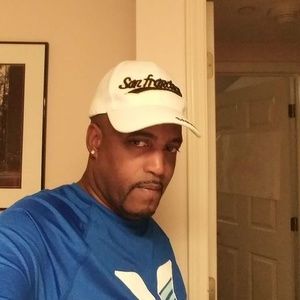 Meet your Posher, Megael